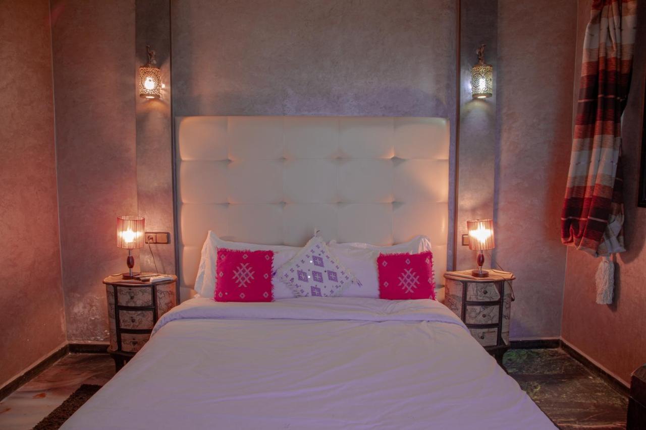 Jnanat Aicha Guesthouse Wawizelte 외부 사진